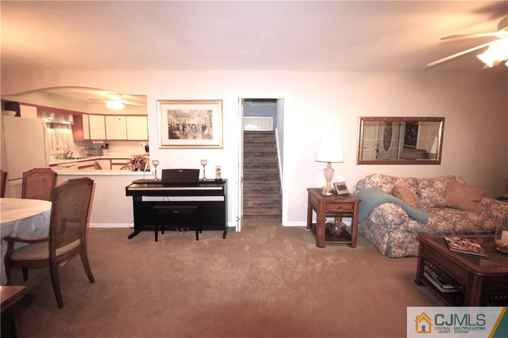 51 Leslie Road Colonia, NJ 07067 - Photo 15 of 24