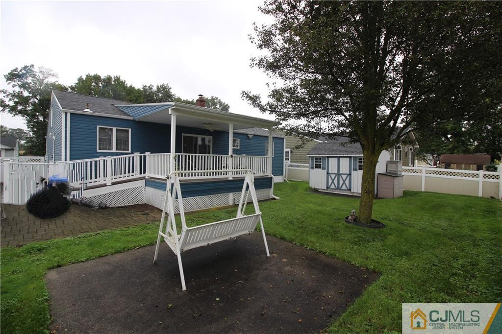 51 Leslie Road Colonia, NJ 07067 - Photo 23 of 24