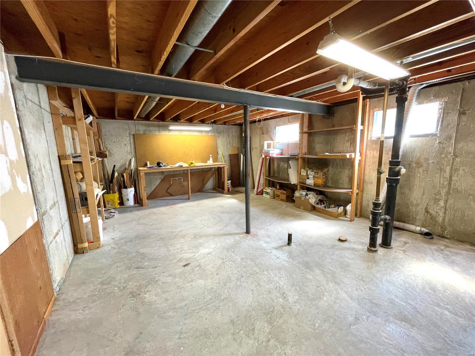 1242 Cedar Creek Road Chesterfield, MO 63017 - Photo 31 of 35 Gallery Image 31