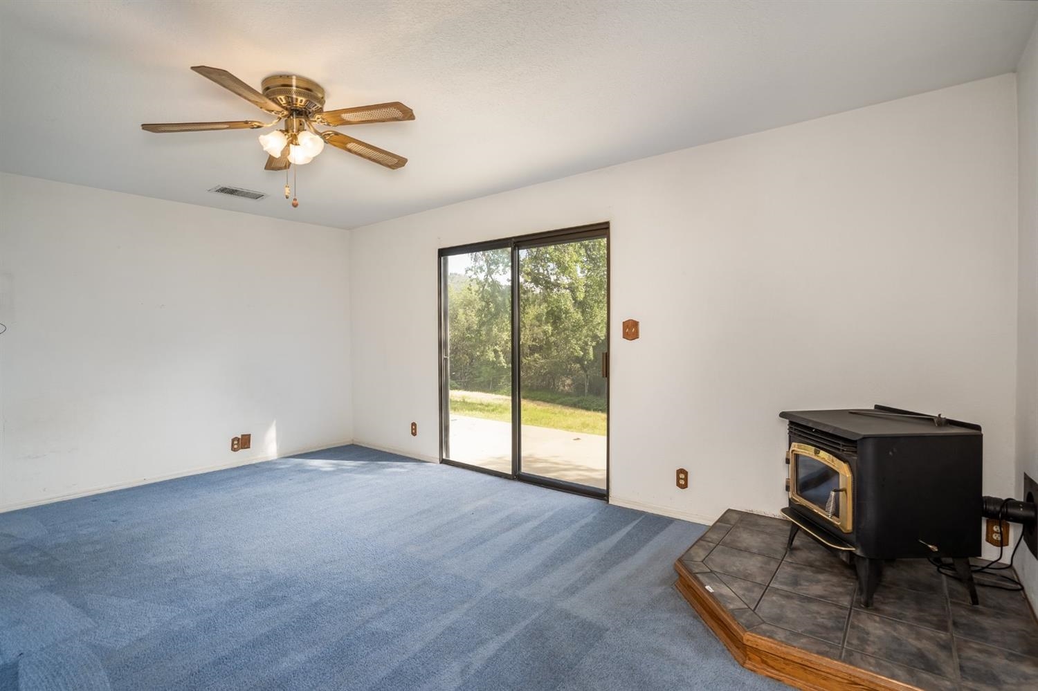 42368 Buckeye Road Oakhurst, CA 93644 - Photo 22 of 38 Gallery Image 22