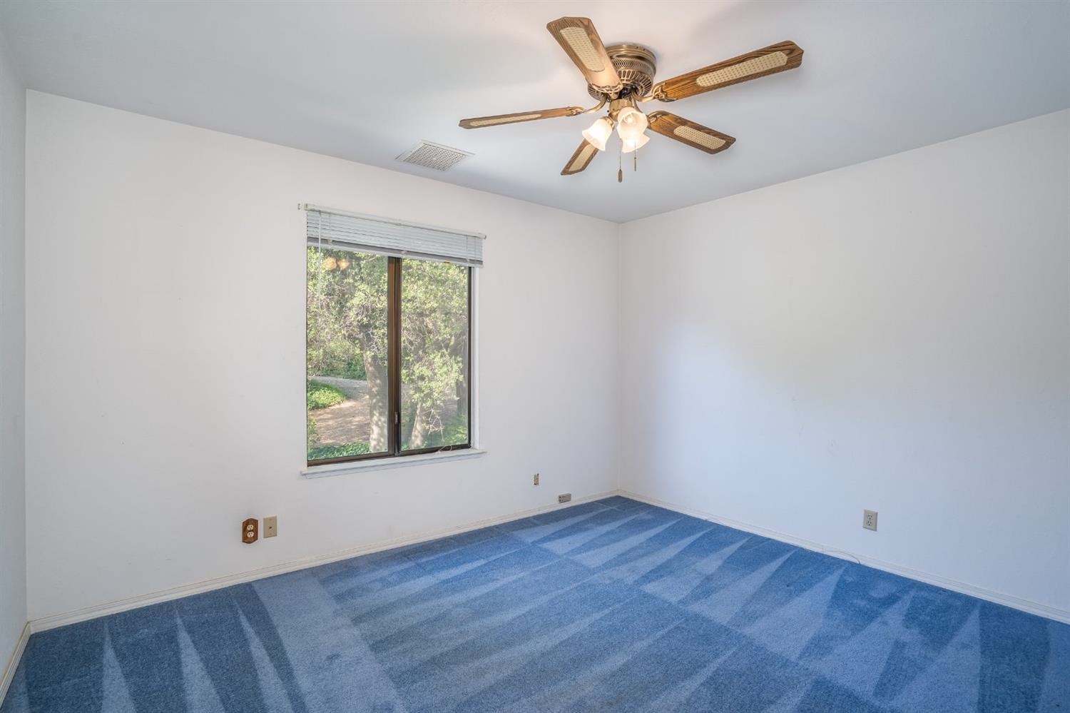 42368 Buckeye Road Oakhurst, CA 93644 - Photo 33 of 38 Gallery Image 33