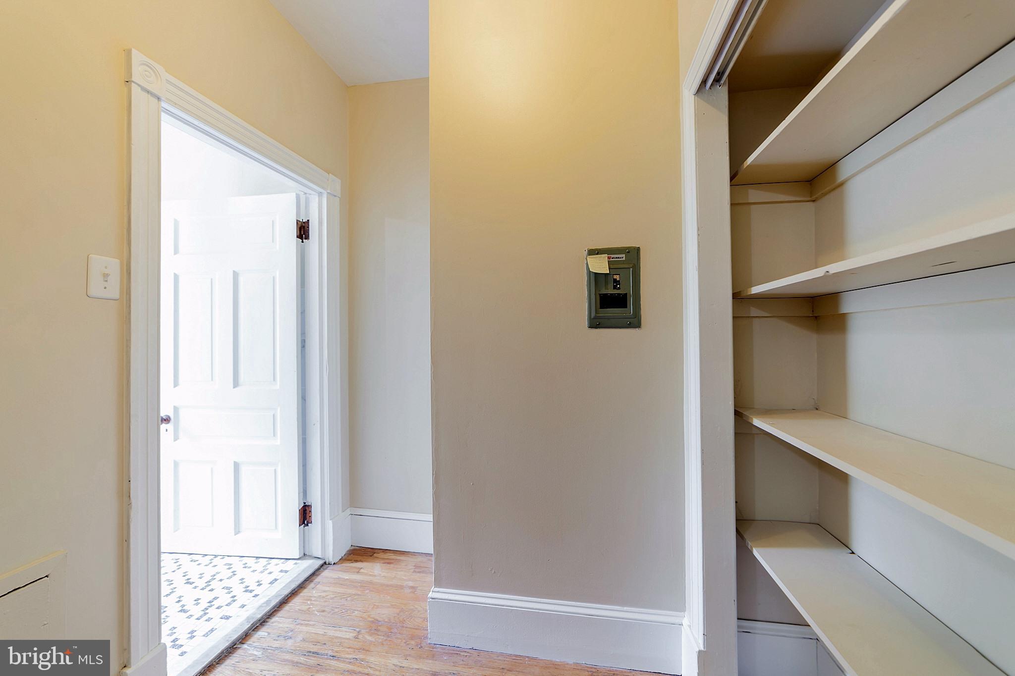 7300 Boyer Street, Unit F Philadelphia, PA 19119 - Photo 15 of 17