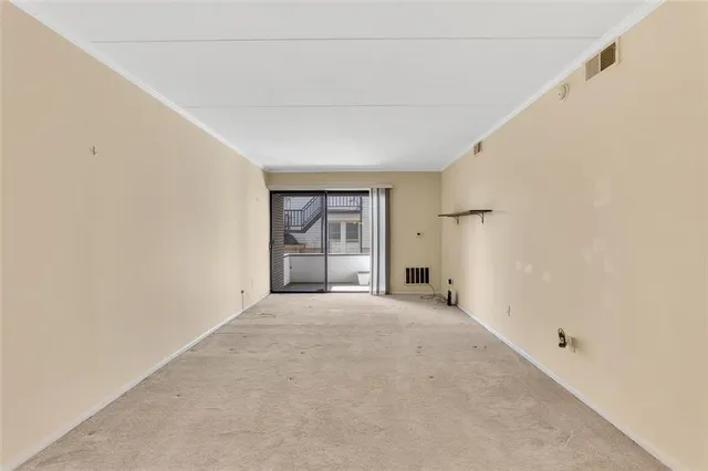 $174,000 | 5841 Morrowfield Avenue, Unit 104, Pittsburgh, PA 15217