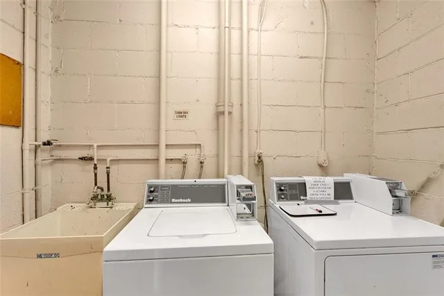 $174,000 | 5841 Morrowfield Avenue, Unit 104, Pittsburgh, PA 15217