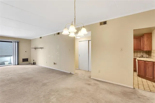 $174,000 | 5841 Morrowfield Avenue, Unit 104, Pittsburgh, PA 15217