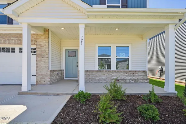 $2,495 | 721 Deschutes Drive, Garner, NC 27529