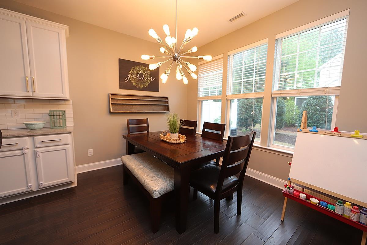 8307 Flat Keystone Drive Raleigh, NC 27613 - Photo 11 of 23 Dining Area
