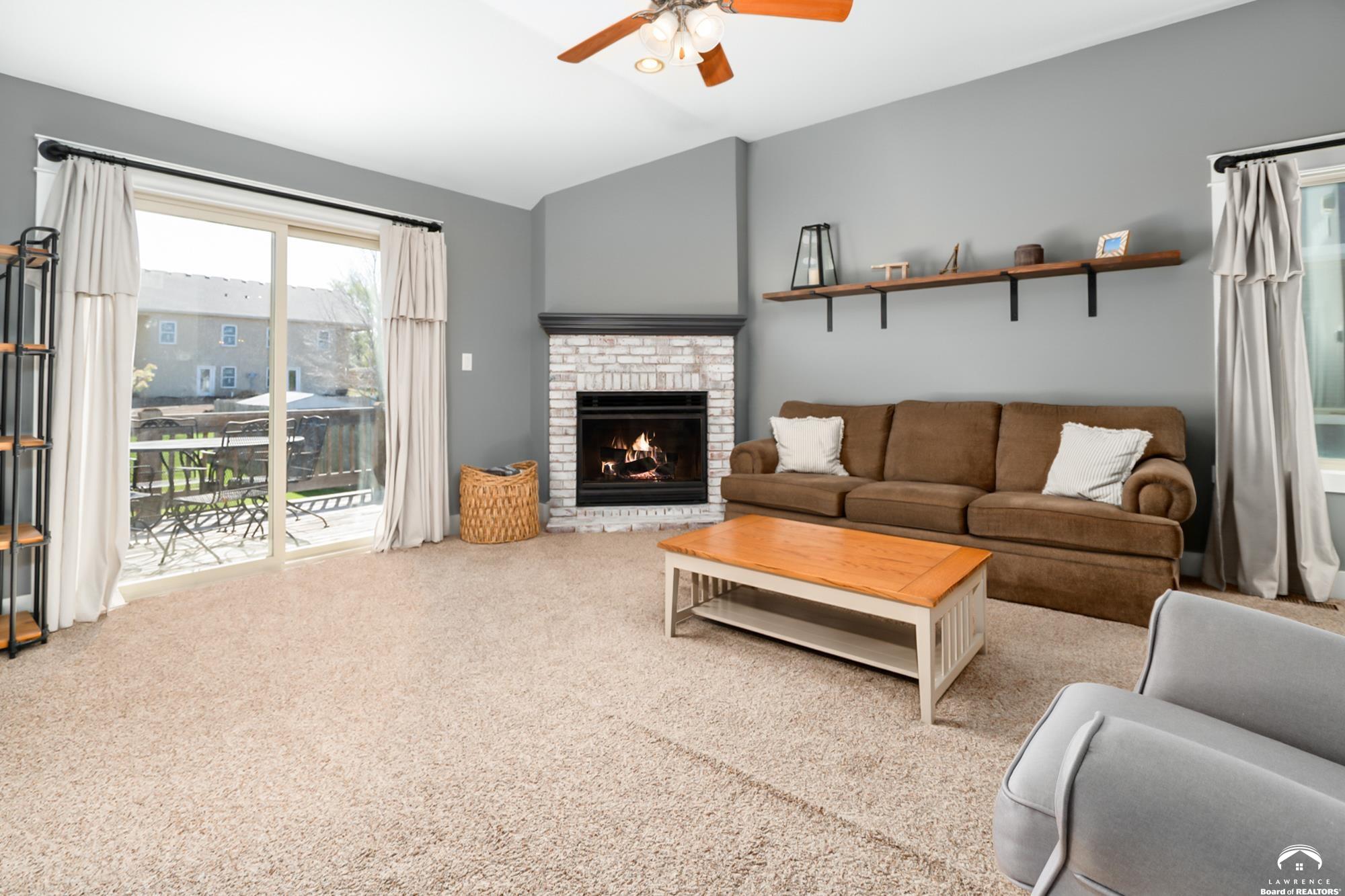 920 Deer Ridge Court Baldwin City, KS 66006 - Photo 3 of 35