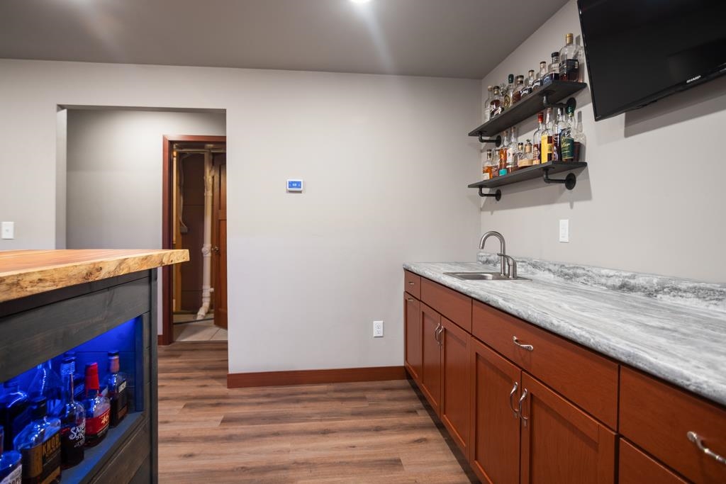 1657 Red Oak Street Green Bay, WI 54313 - Photo 37 of 50