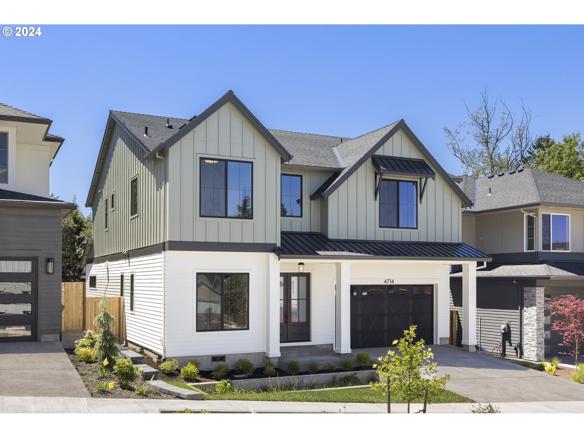 4714 Southwest Pendleton Street, Unit LT7 Portland, OR 97221 - Photo 2 of 48 Exterior