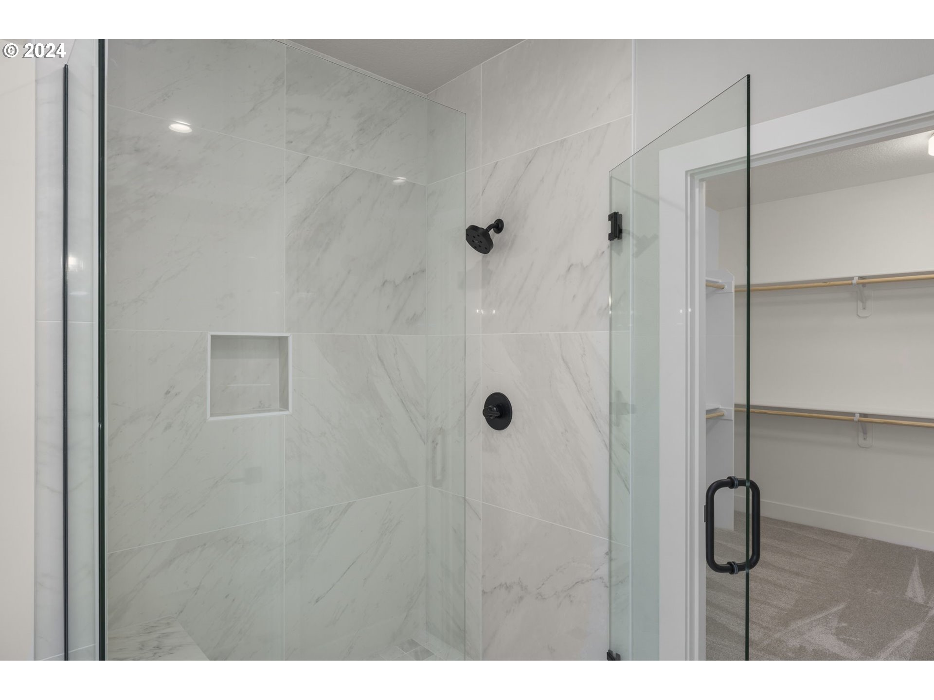 4714 Southwest Pendleton Street, Unit LT7 Portland, OR 97221 - Photo 32 of 48 Bathroom, Attached