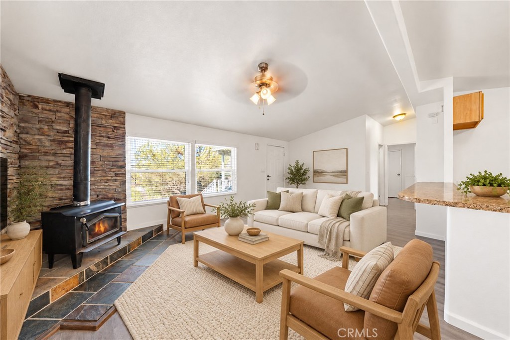 24260 Minton Road Homeland, CA 92548 - Photo 11 of 45 Gallery Image 11