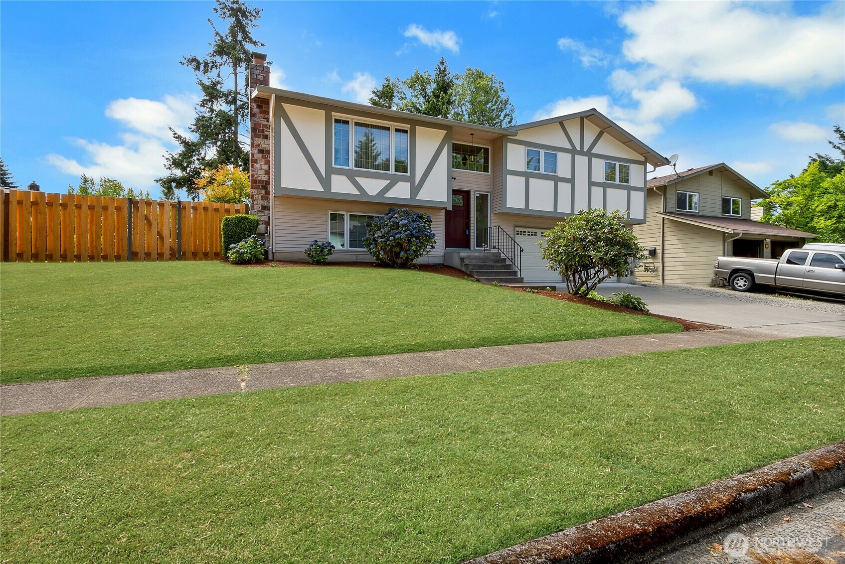 1605 Index Avenue Southeast Renton, WA 98058 - Photo 1 of 32 Gallery Image 1