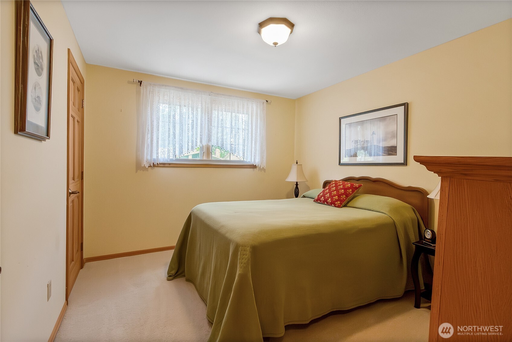 1605 Index Avenue Southeast Renton, WA 98058 - Photo 16 of 32 Gallery Image 16