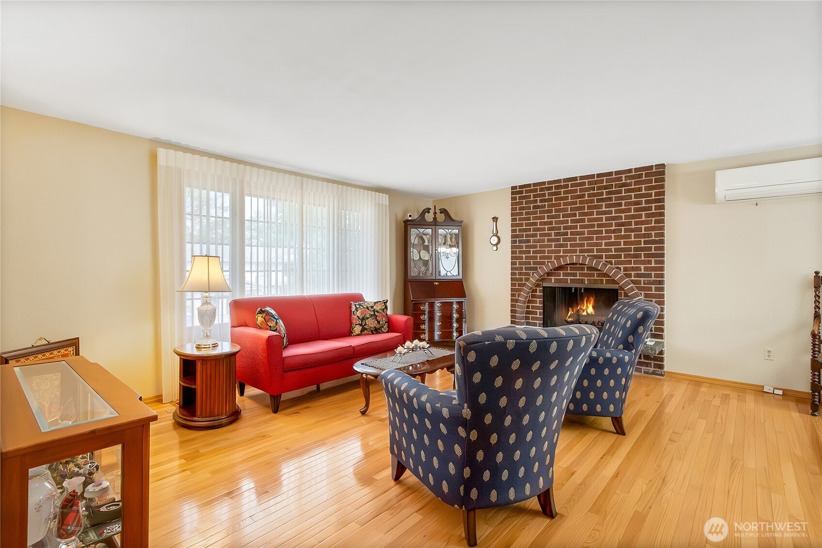 1605 Index Avenue Southeast Renton, WA 98058 - Photo 6 of 32 Gallery Image 6