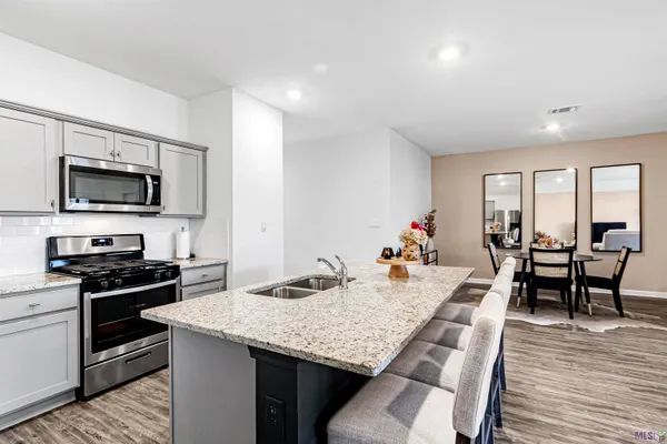 $269,000 | 727 Lambot Avenue, Zachary, LA 70791