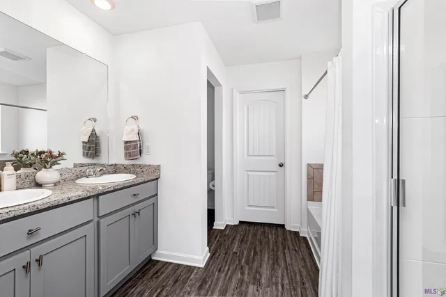 $280,000 | 727 Lambot Avenue, Zachary, LA 70791