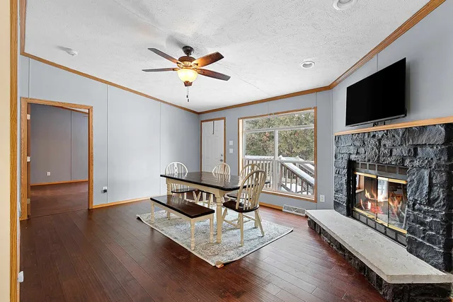 $279,900 | W10203 County Road B, Coleman, WI 54112