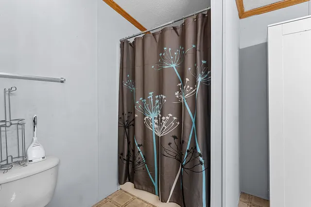 $279,900 | W10203 County Road B, Coleman, WI 54112