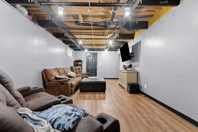 $279,900 | W10203 County Road B, Coleman, WI 54112