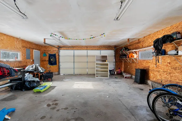 $279,900 | W10203 County Road B, Coleman, WI 54112