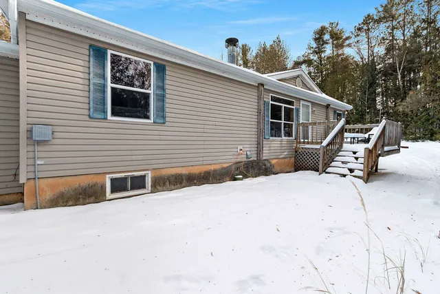 $279,900 | W10203 County Road B, Coleman, WI 54112