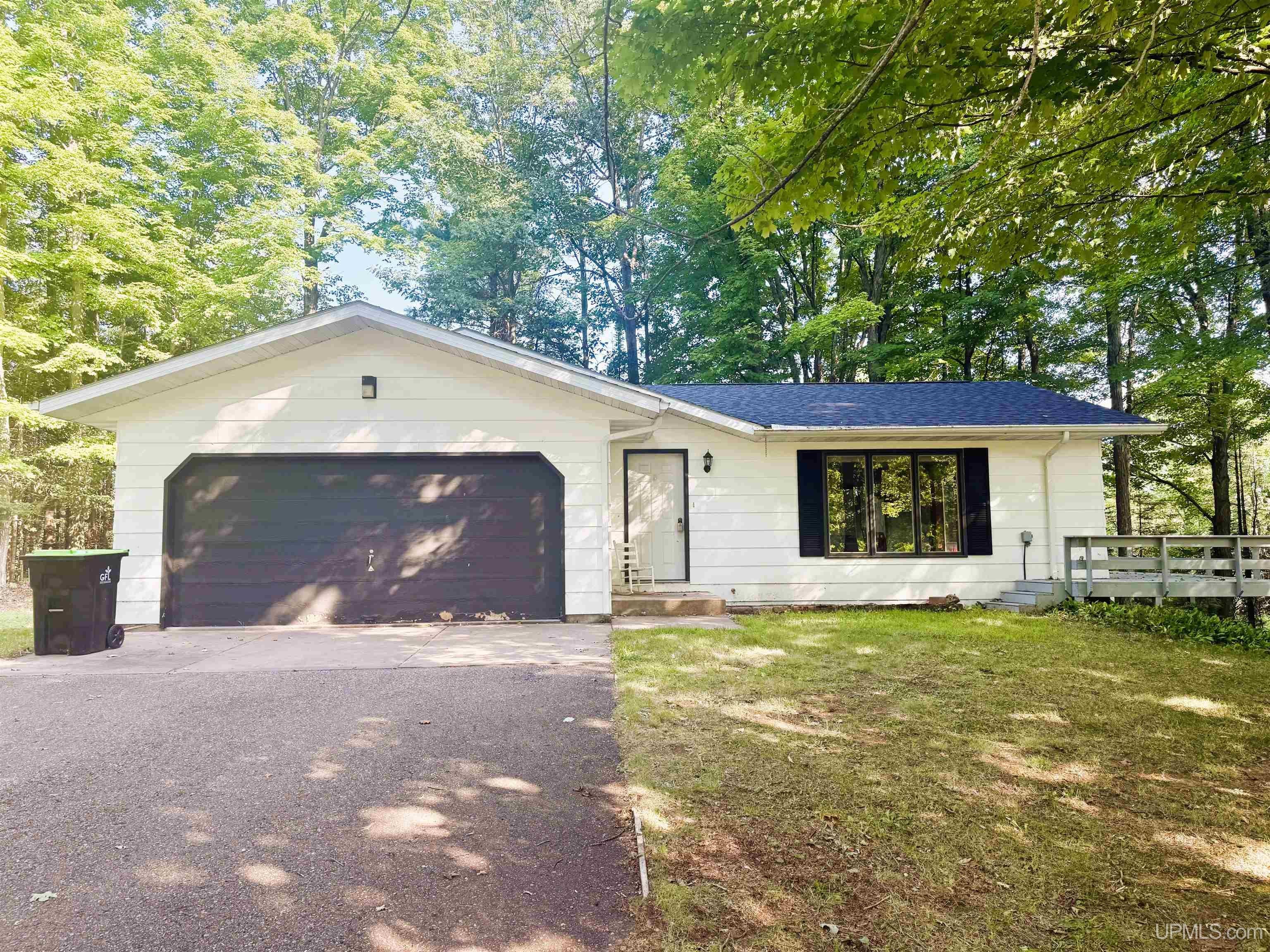 1828 County Rd B Niagara, WI 54151 - Photo 27 of 28 Gallery Image 27