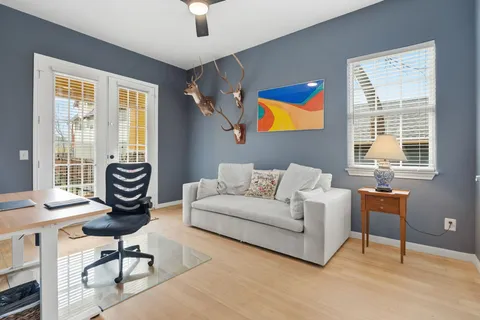 $850,000 | 2931 East Martin Luther King Jr Boulevard, Austin, TX 78702