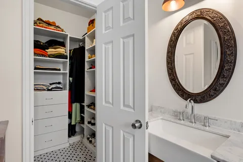 $850,000 | 2931 East Martin Luther King Jr Boulevard, Austin, TX 78702