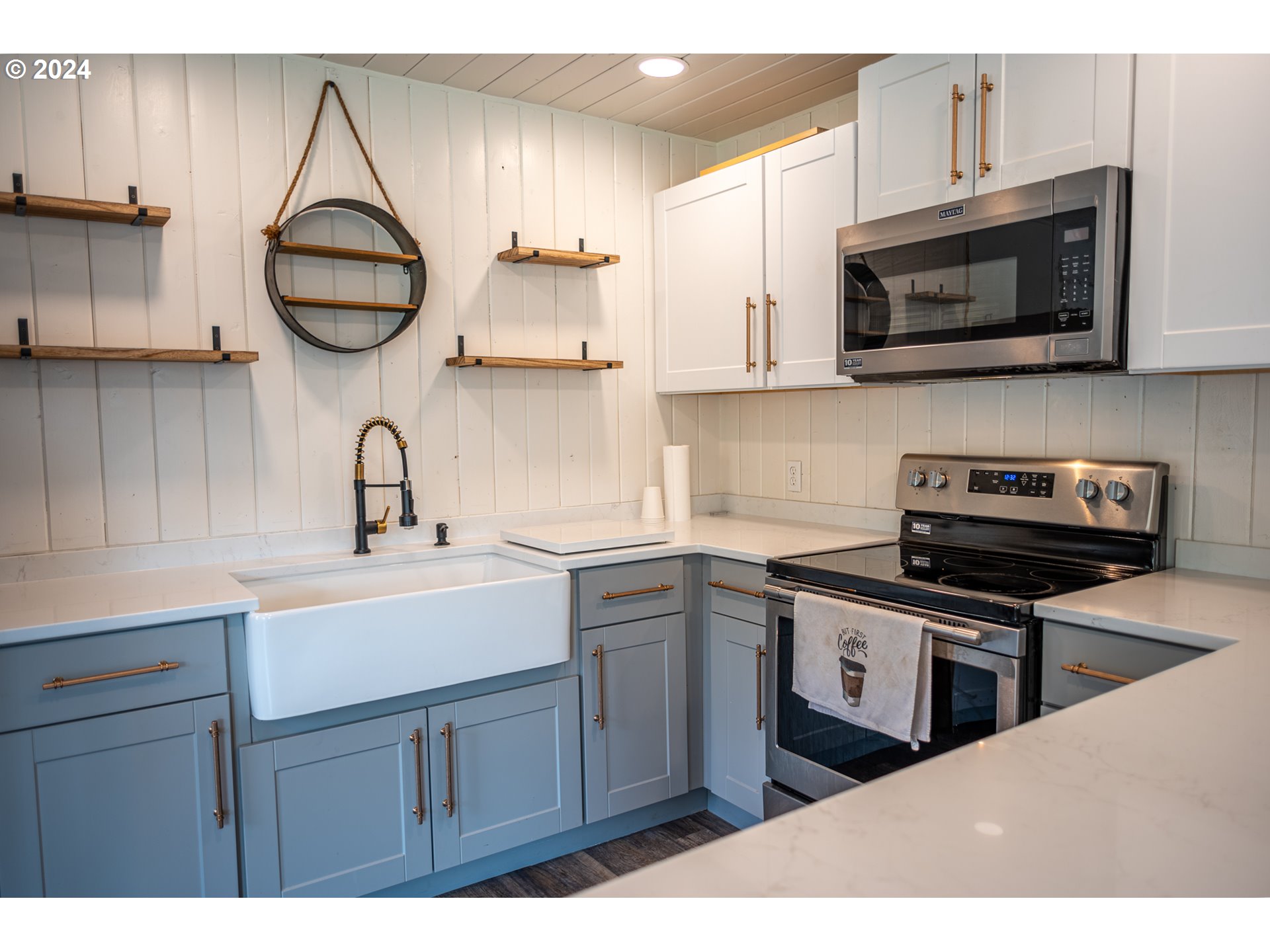 1534 Harris Street Myrtle Point, OR 97458 - Photo 5 of 46 Gallery Image 5