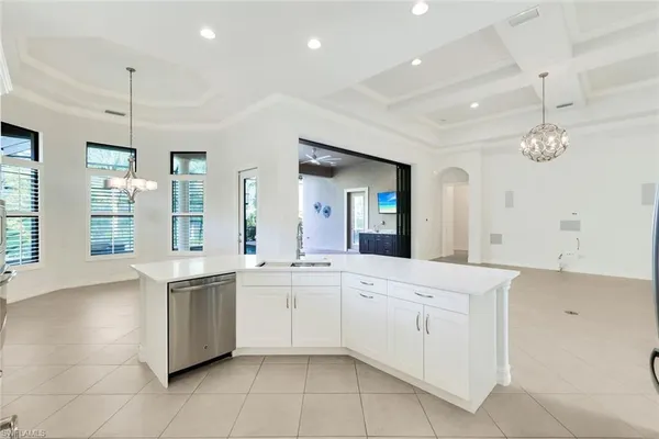 $1,800,000 | 6419 Vivaldi Court, Naples, FL 34113