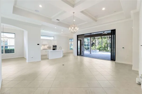 $1,800,000 | 6419 Vivaldi Court, Naples, FL 34113