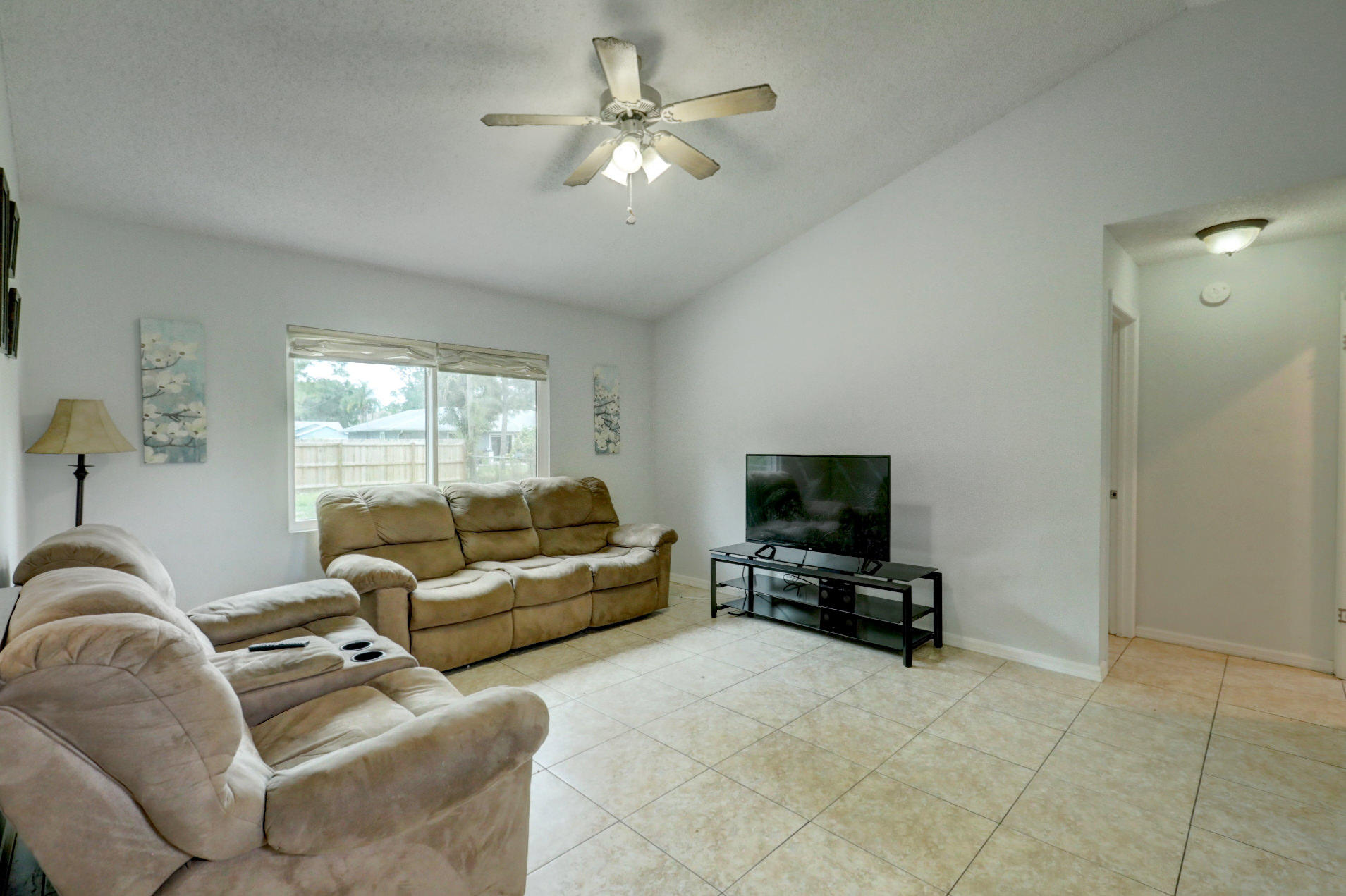 1233 Southwest Herald Road Port St. Lucie, FL 34953 - Photo 7 of 26 06_c89a7989_90_91_92_93