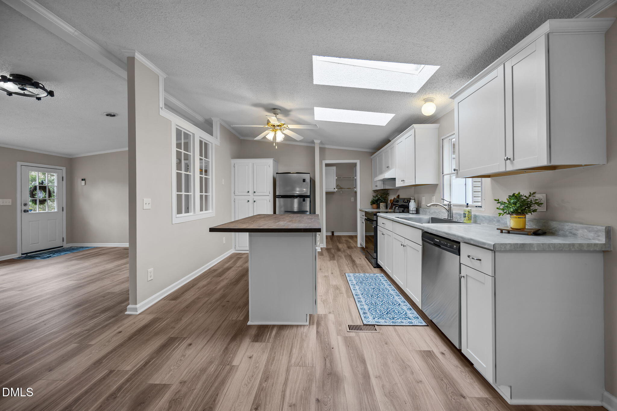 1140 Polo Drive Raleigh, NC 27603 - Photo 11 of 32 13-web-or-mls-IMG_0234