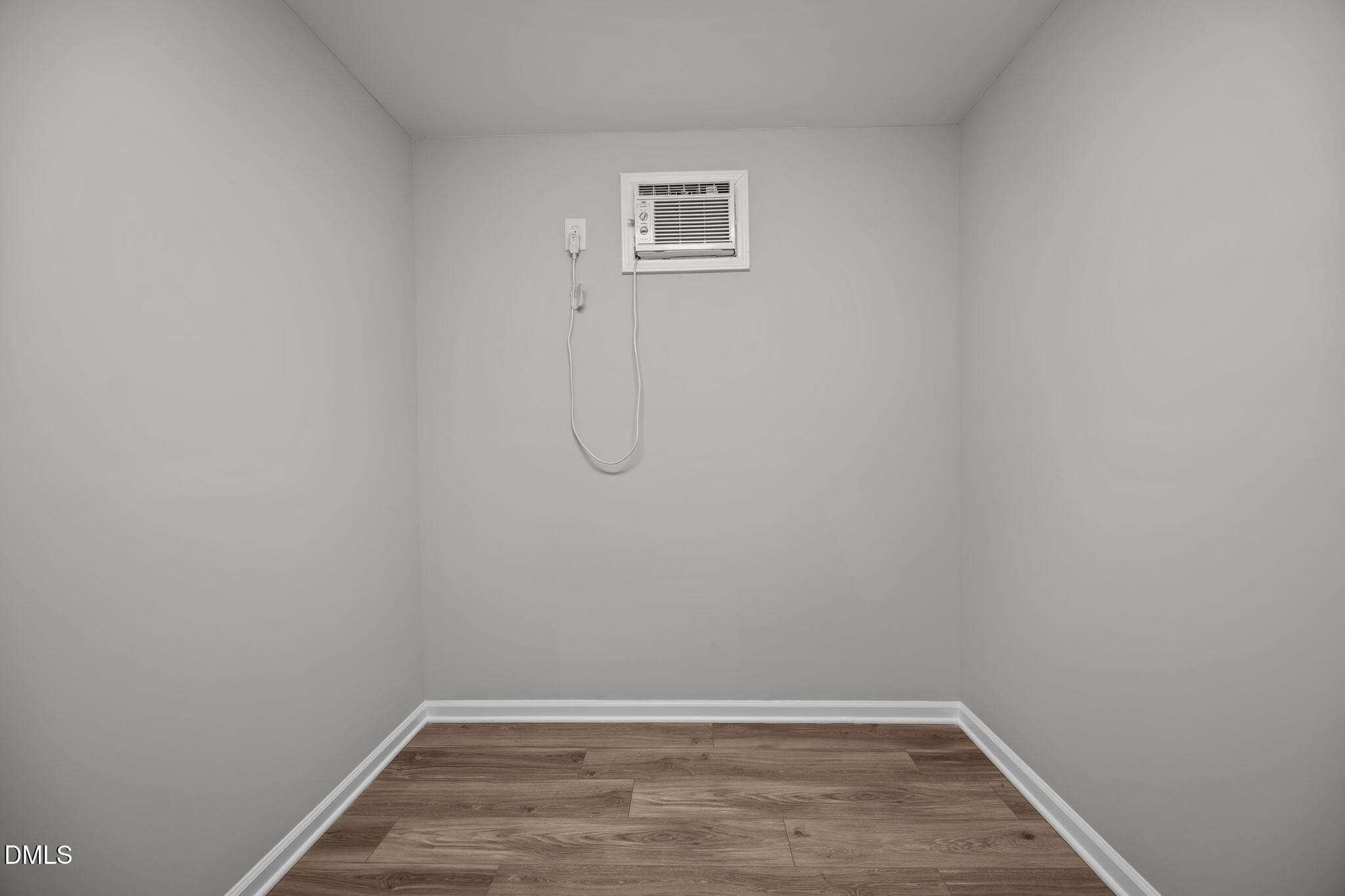 1140 Polo Drive Raleigh, NC 27603 - Photo 10 of 32 12-web-or-mls-IMG_0231