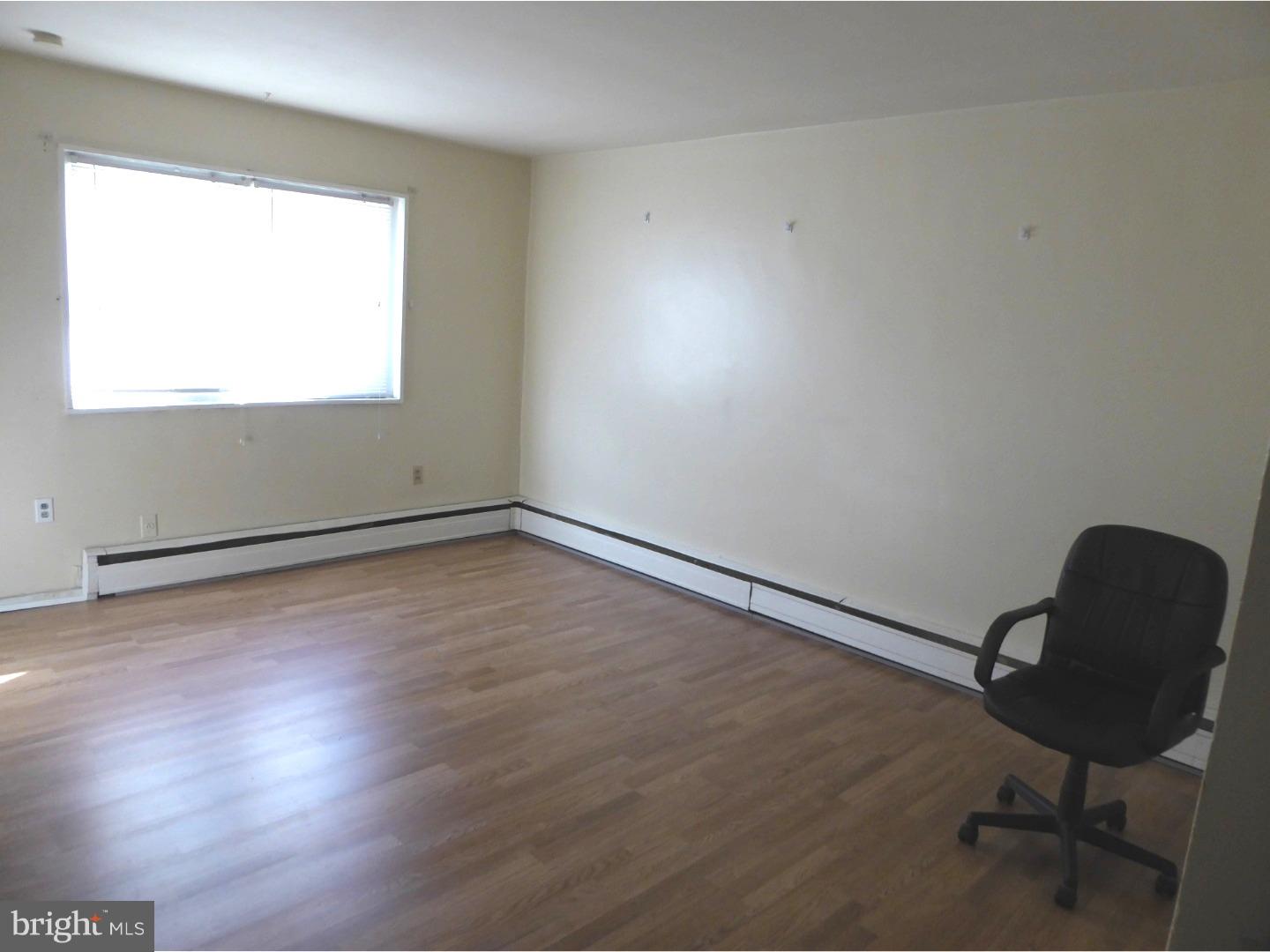7012 Rutland Street Philadelphia, PA 19149 - Photo 4 of 11 Unit #1