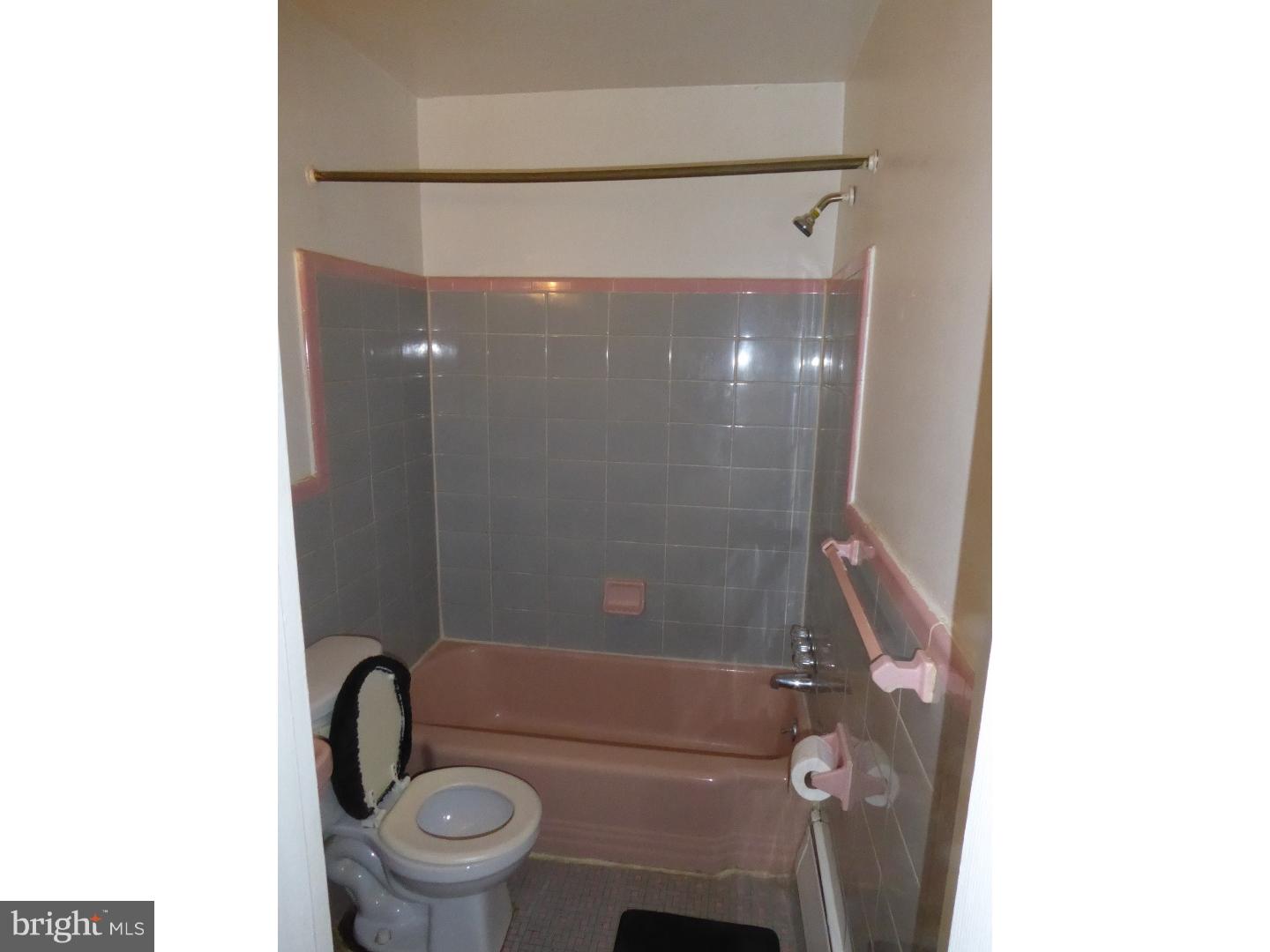7012 Rutland Street Philadelphia, PA 19149 - Photo 8 of 11 Unit #1