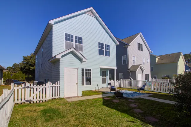 $335,000 | 113 Amaranth Avenue, Summerville, SC 29483