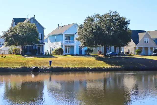 $335,000 | 113 Amaranth Avenue, Summerville, SC 29483