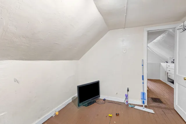 $90,000 | 4200 West Bonny Place, Milwaukee, WI 53216