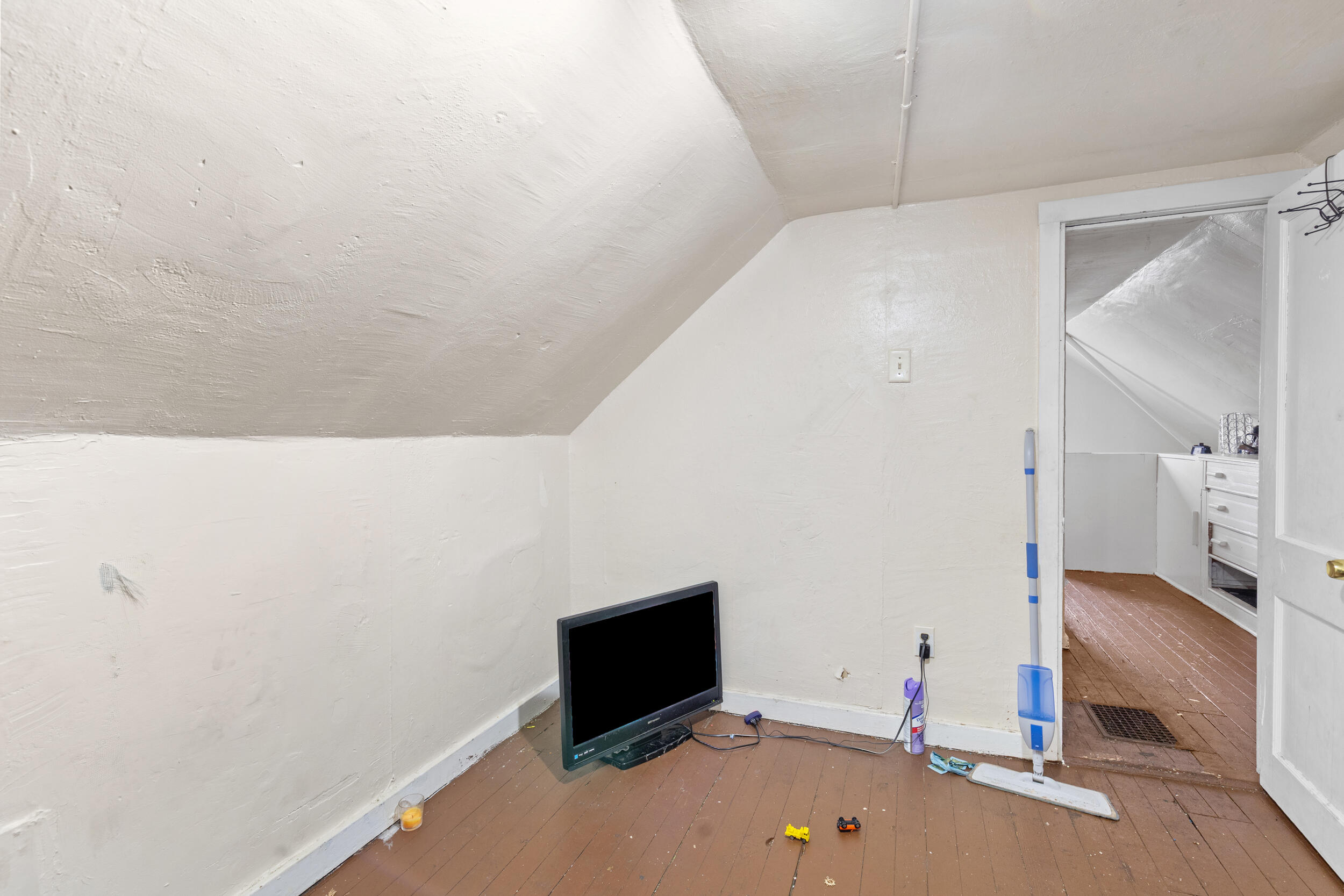 4200 West Bonny Place Milwaukee, WI 53216 - Photo 9 of 12 Bedroom