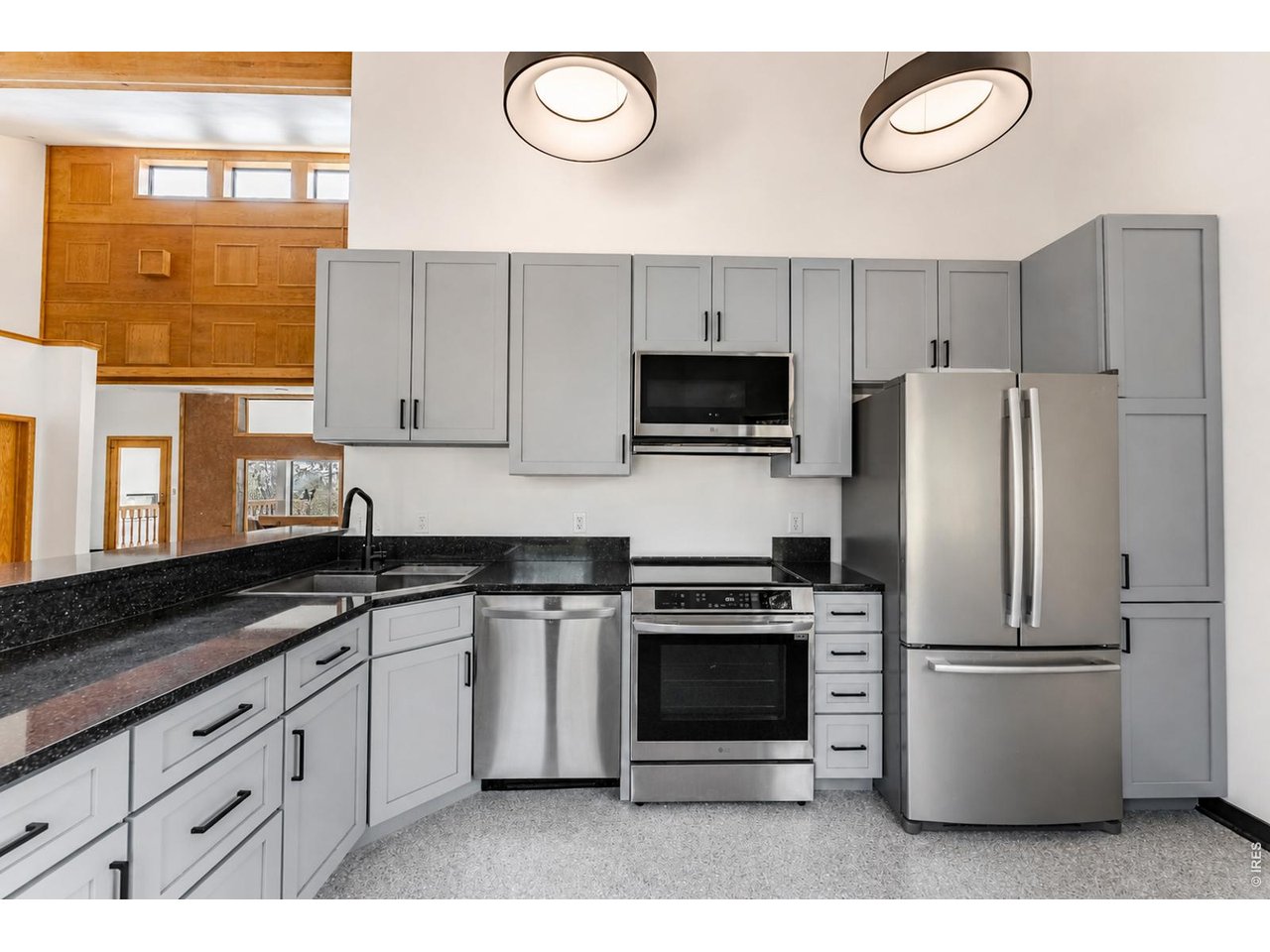 34922 Pine Ridge Road Golden, CO 80403 - Photo 26 of 48 Gallery Image 26