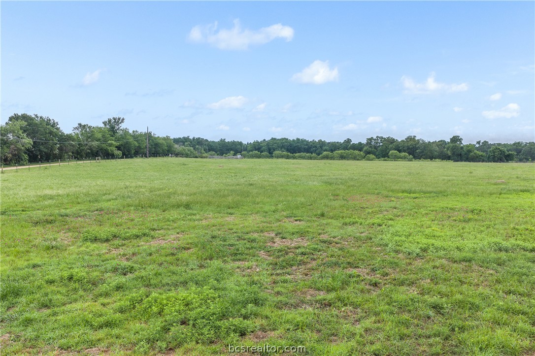 2095 & Prairie Cameron, TX 76520 - Photo 20 of 27 a view of an ocean and a mountain
