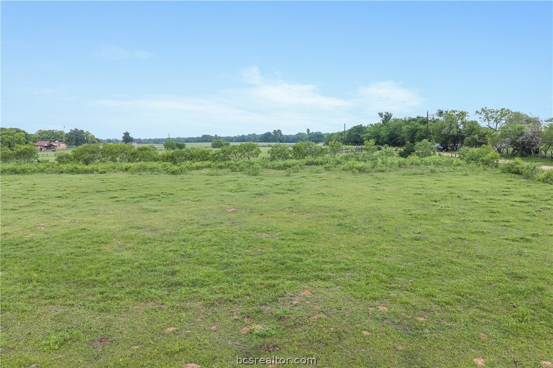 2095 & Prairie Cameron, TX 76520 - Photo 26 of 27 a view of a field with an ocean