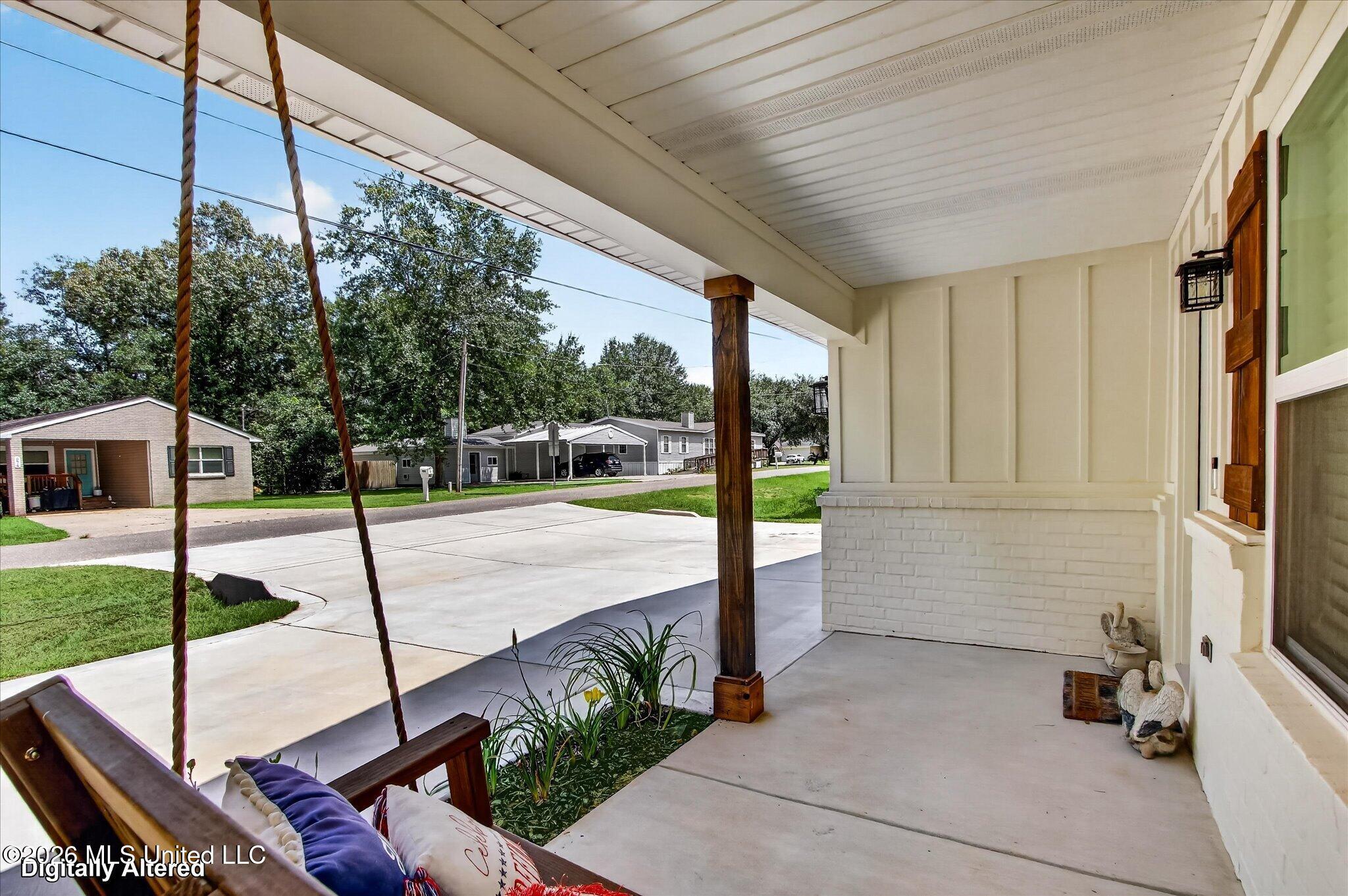 975 Luawai Way Diamondhead, MS 39525 - Photo 37 of 46 39-038