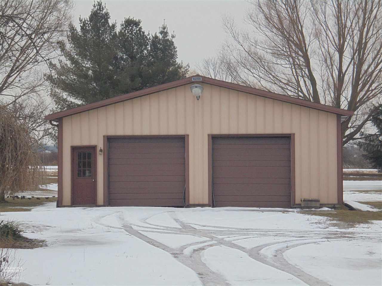 16960 Armada Center Road Armada, MI 48005 - Photo 7 of 72