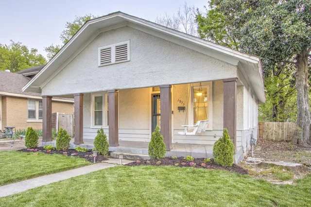 $1,500 | 1975 Walker Avenue, Memphis, TN 38104