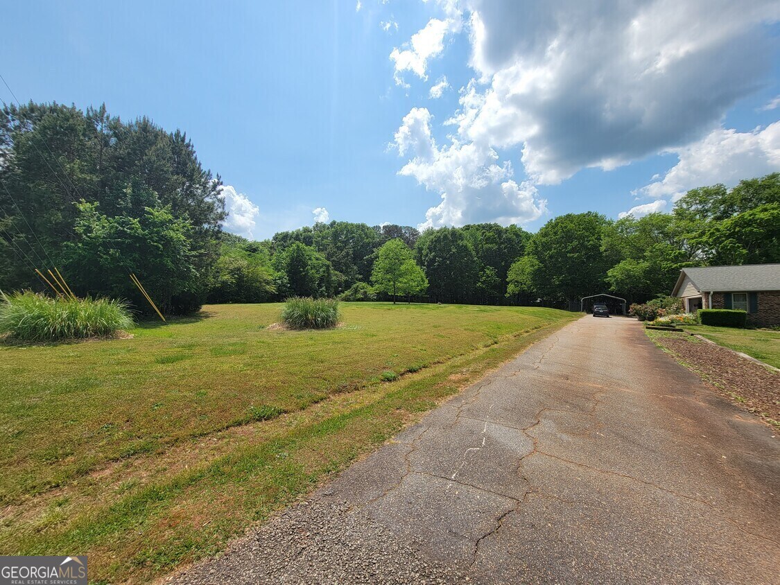 5246 Highway 441 Nicholson, GA 30565 - Photo 11 of 31