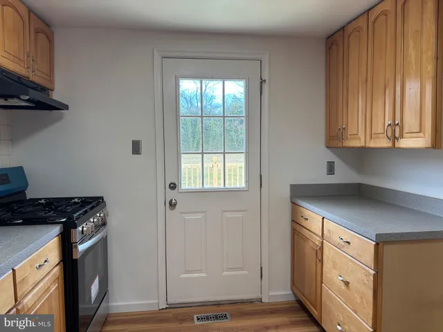 $3,300 | 2614 Armada Street, Herndon, VA 20171