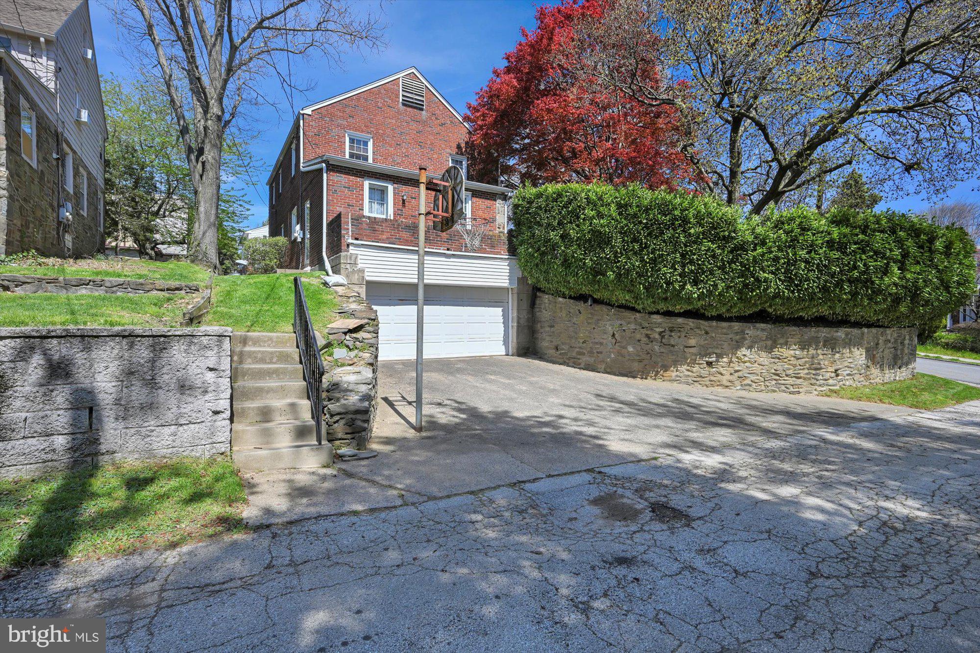 12 Henley Road Wynnewood, PA 19096 - Photo 29 of 32 Garage